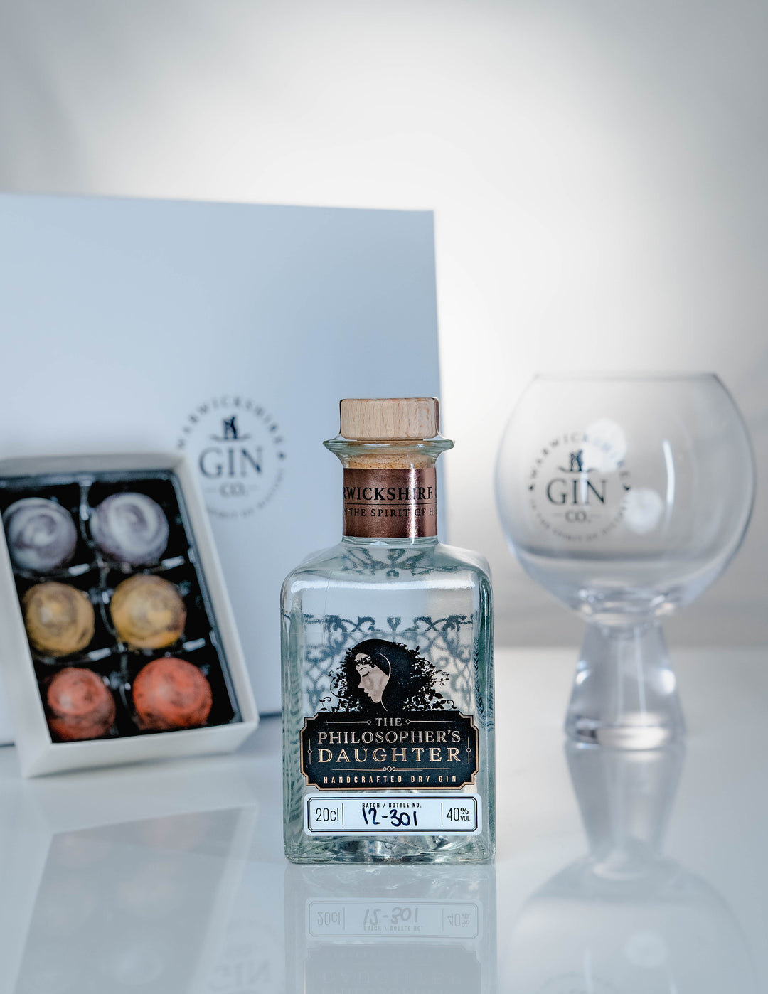 The Philosophers Daughter Gift Set- Bottle Glass & Chocolates
