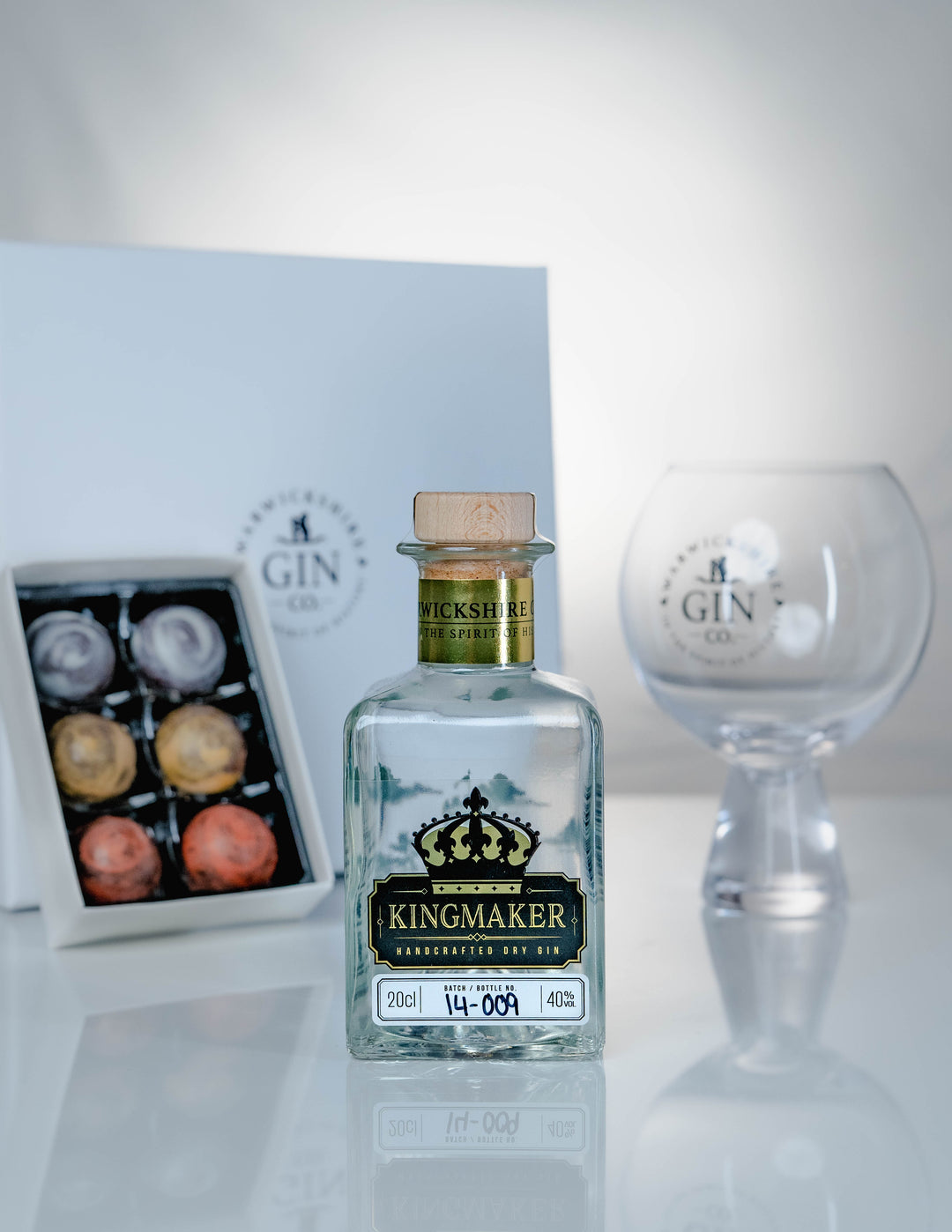 Kingmaker Gift Set- Glass & Chocolates